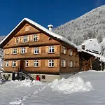 Vakantiehuis Bregenzerwaelderhaus Ambros *